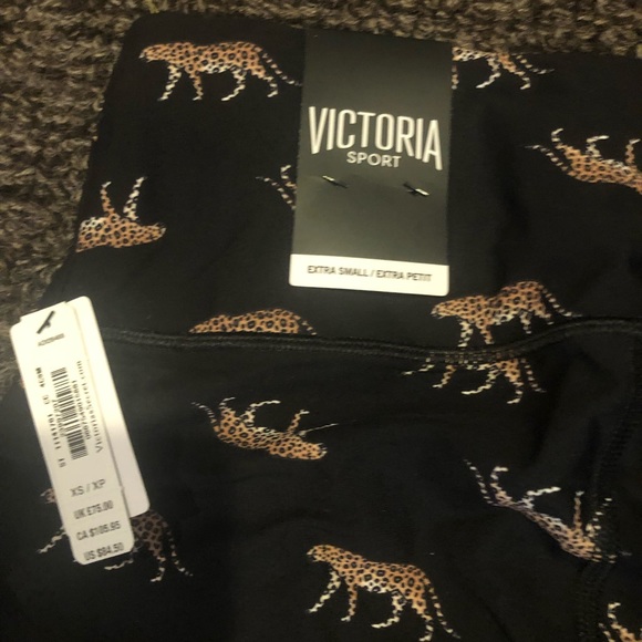 NWT- Victoria’s Secret Sport Cheetah Leggings - Picture 2 of 5